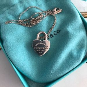 Tiffany & Co Heart Lock Pendent